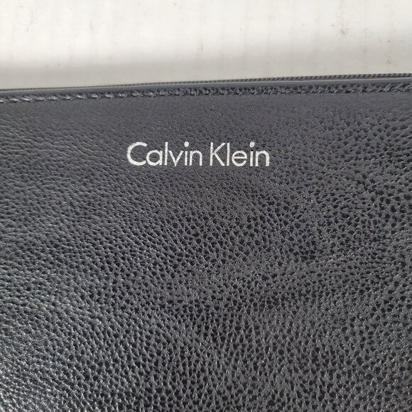 Calvin Klein Classic Work Travel Gray & Black Leather Tote Bag With Pouch Set - Picture 15 of 16